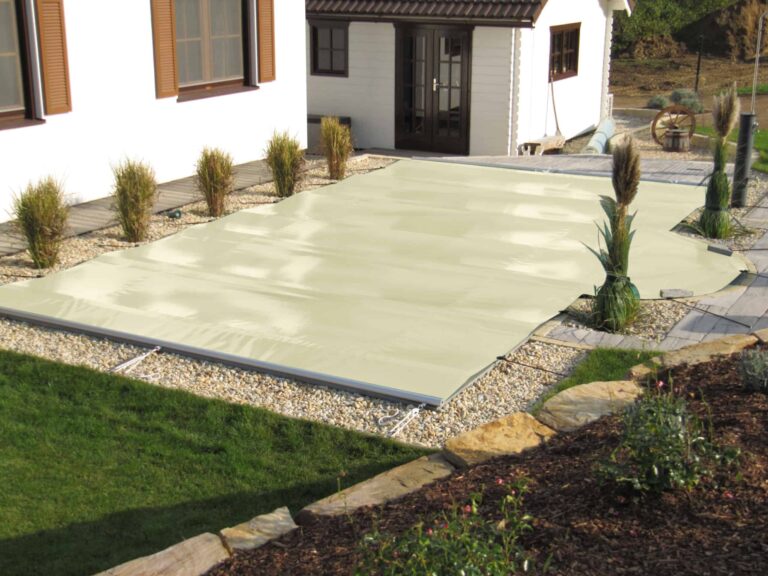 Rollabdeckung Standard sand scaled 1.jpg